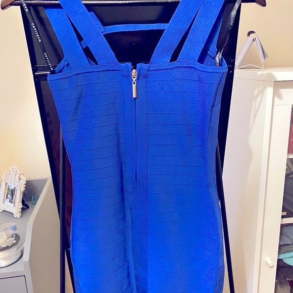 Dress - Picture 2 of 3